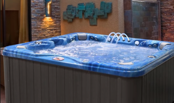 testing and balancing your hot tubs water