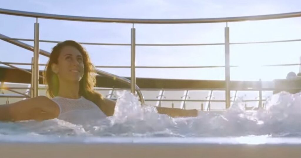 hot tub for sore muscles featured image