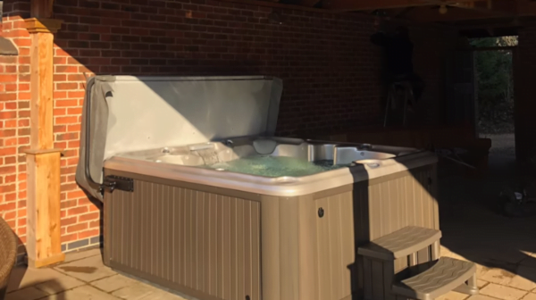 installing hot tub outdoors
